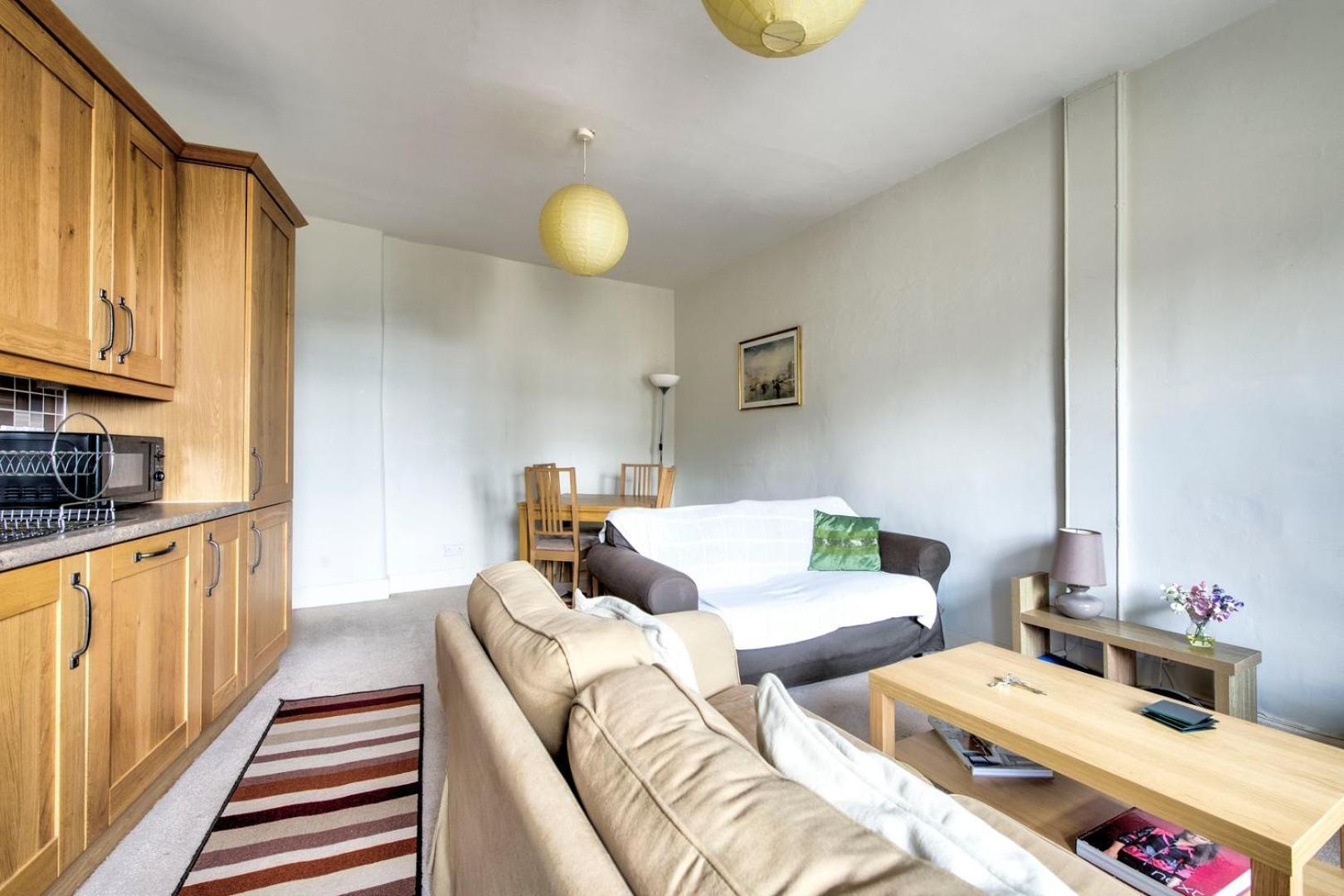 Guestready - Charming Home In Old Town Единбург Екстериор снимка